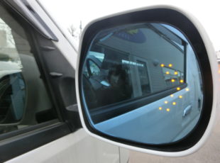 シーケンシャルウィンカーブルーミラー施工