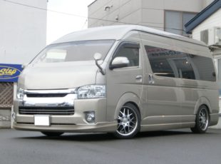 ジョーカーデザイン「ワイパーガード」＆ＢＬＥＳＳ「リアコーナーダクト」取付